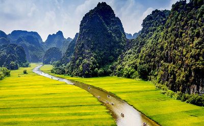 Hoa Lu - Tam Coc by limousine